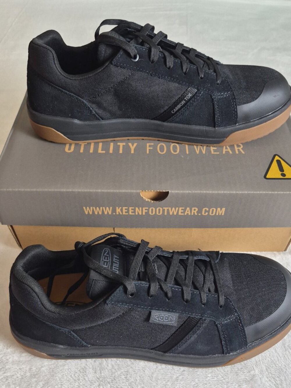 Keen Utility Mens Kenton Canvas Work Shoes Carbon Toe Size 12 EE Black/Gum